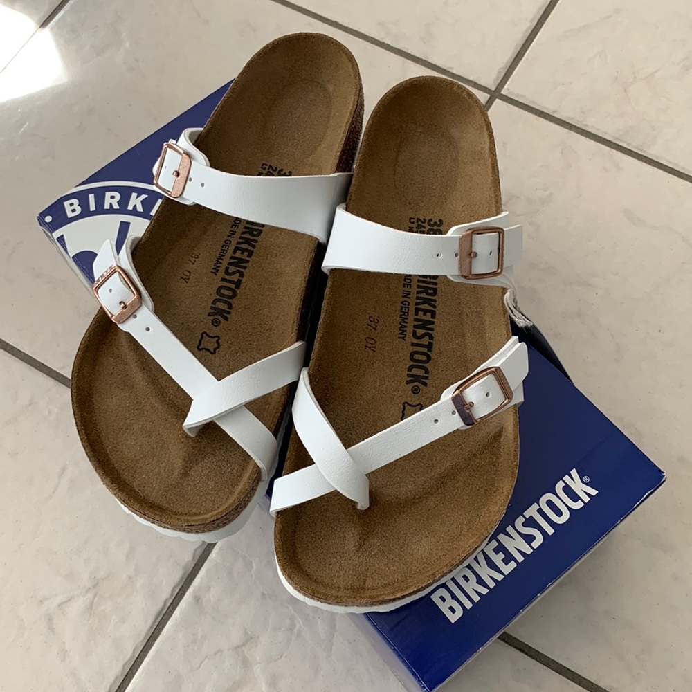 Birkenstock Mayari sandal